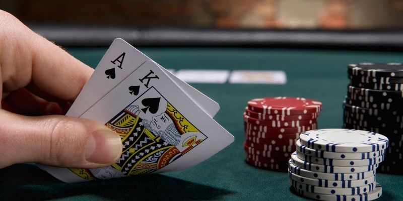 Permainan poker populer di platform